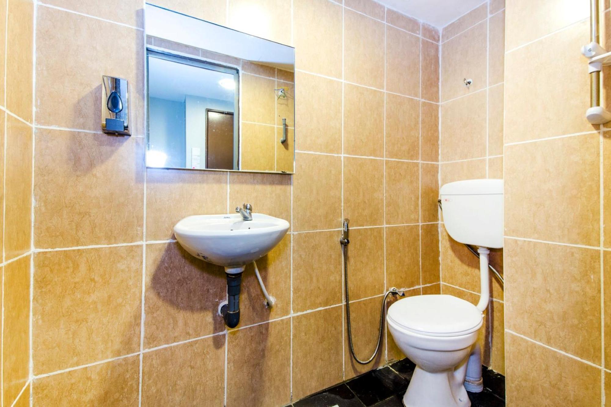 Oyo 90693 Sri Rampai Hotel Куала-Лумпур Экстерьер фото